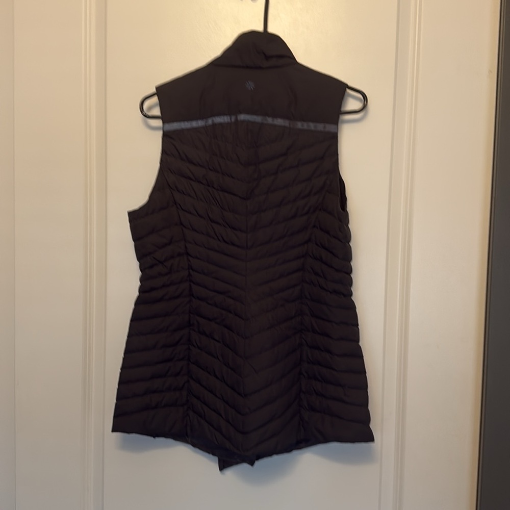 Athleta Solid Black So Down Puffer Vest - image 2